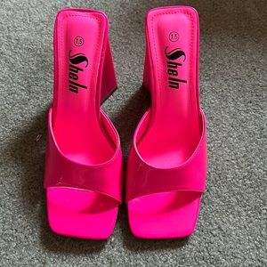 4inch pink heels